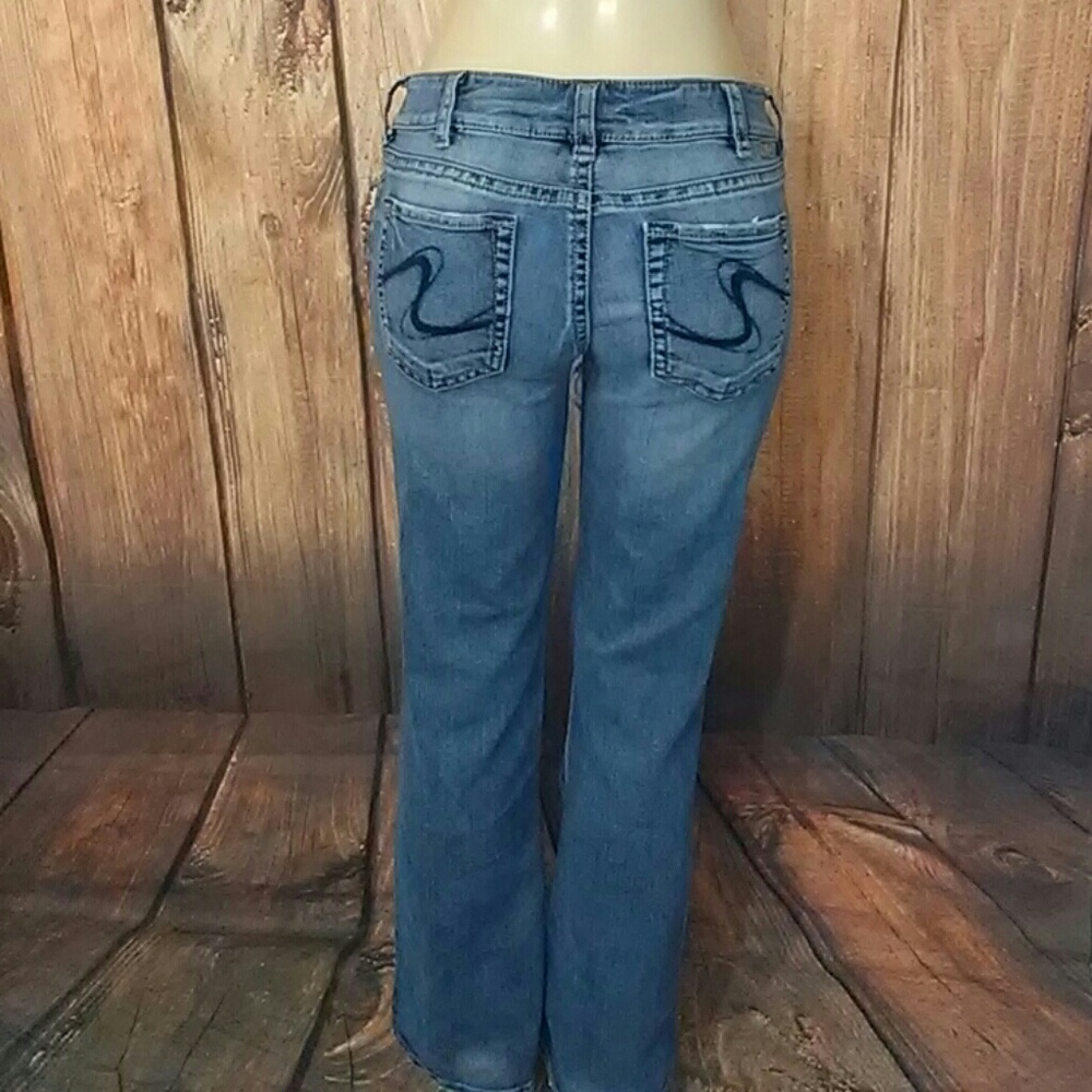 🦋 Silver jeans SUKI boot cut jeans size. 31x31